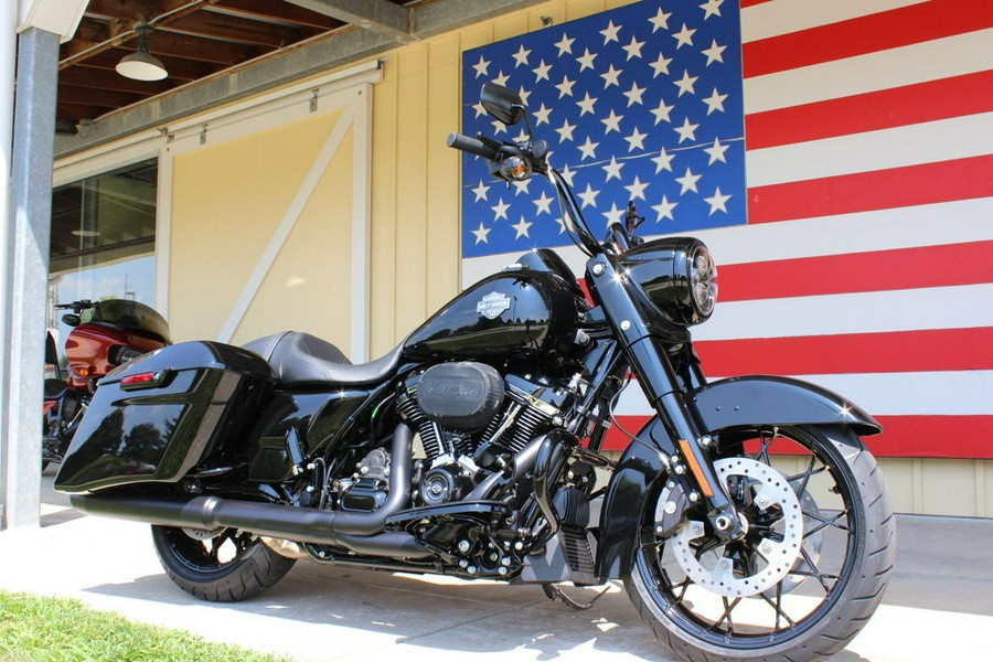 2025 Harley-Davidson® FLHRXS - Road King® Special