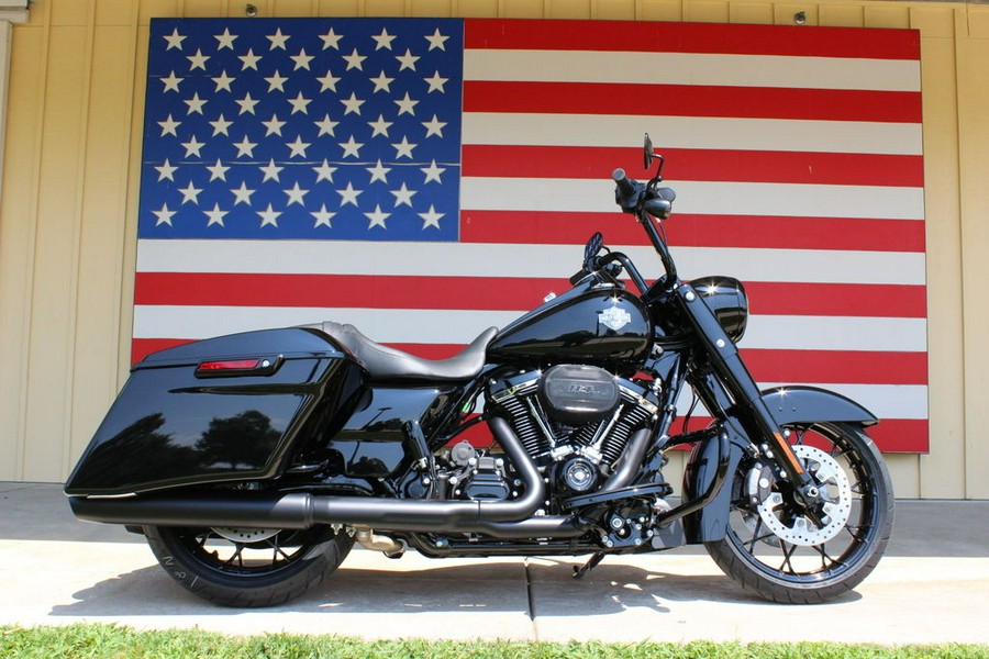 2025 Harley-Davidson® FLHRXS - Road King® Special