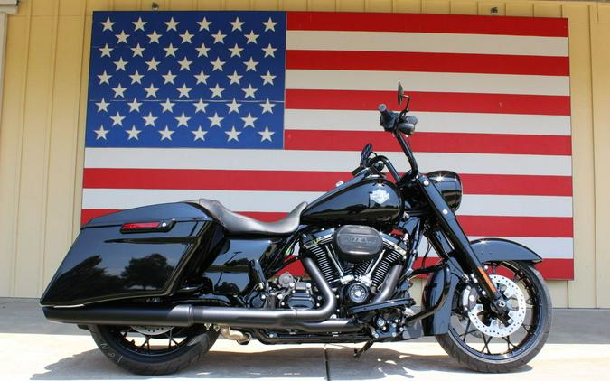 2025 Harley-Davidson® FLHRXS - Road King® Special