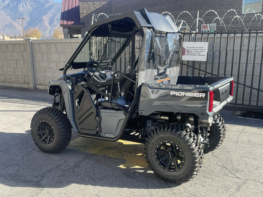 2025 Honda Pioneer 520