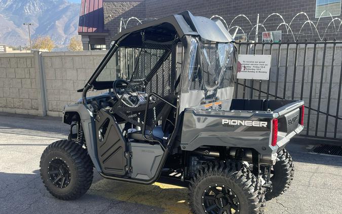 2025 Honda Pioneer 520