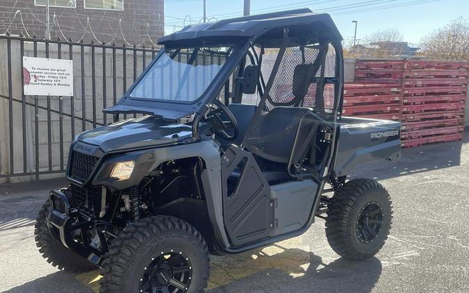 2025 Honda Pioneer 520