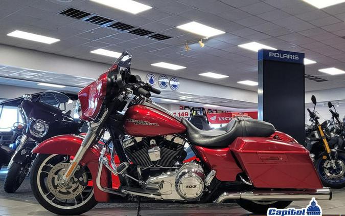 2013 Harley-Davidson® FLHX - Street Glide®
