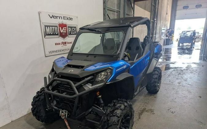 2023 Can-Am Commander XT 700