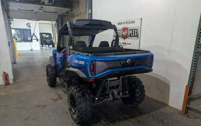 2023 Can-Am Commander XT 700