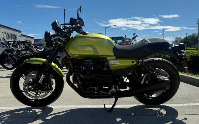 2027 Moto Guzzi V7 Sport
