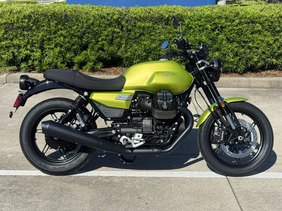 2027 Moto Guzzi V7 Sport