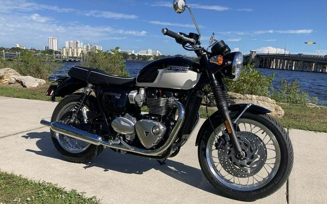 2024 Triumph Bonneville T120