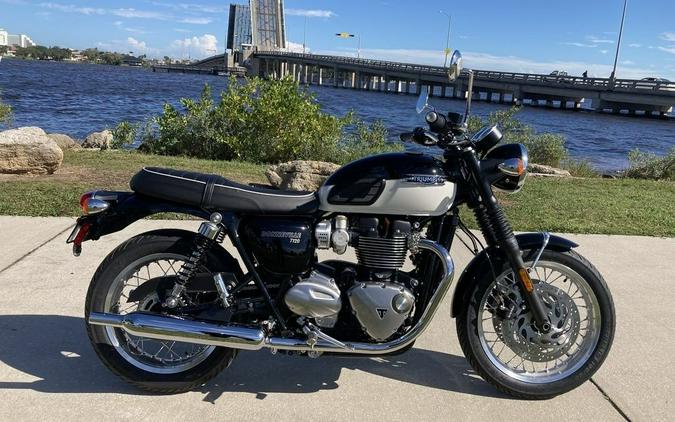 2024 Triumph Bonneville T120