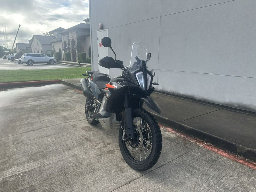 2023 KTM 890 Adventure