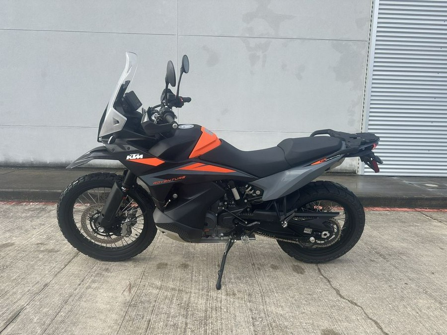 2023 KTM 890 Adventure