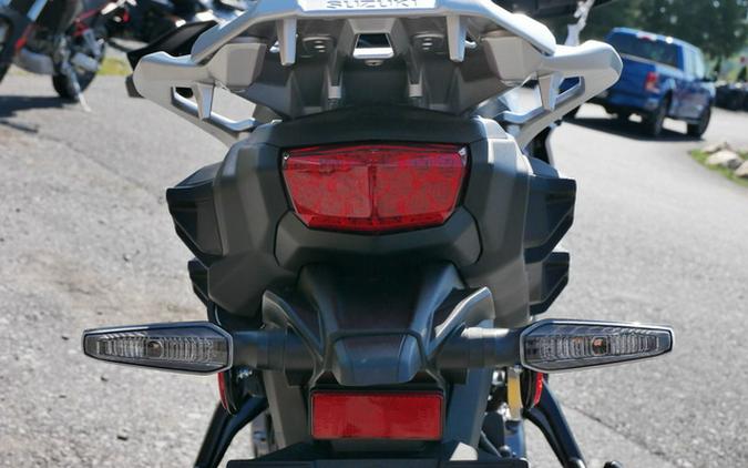 2025 Suzuki GSX-S1000GX+