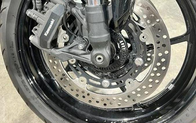 2025 Kawasaki ZX4R ABS