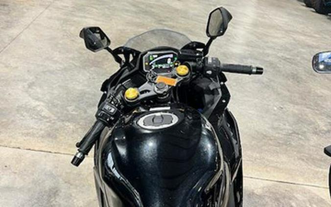 2025 Kawasaki ZX4R ABS