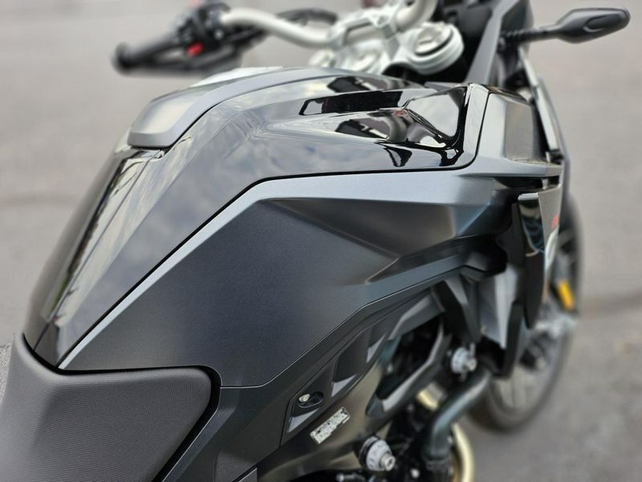 New 2025 BMW F900GS LOW