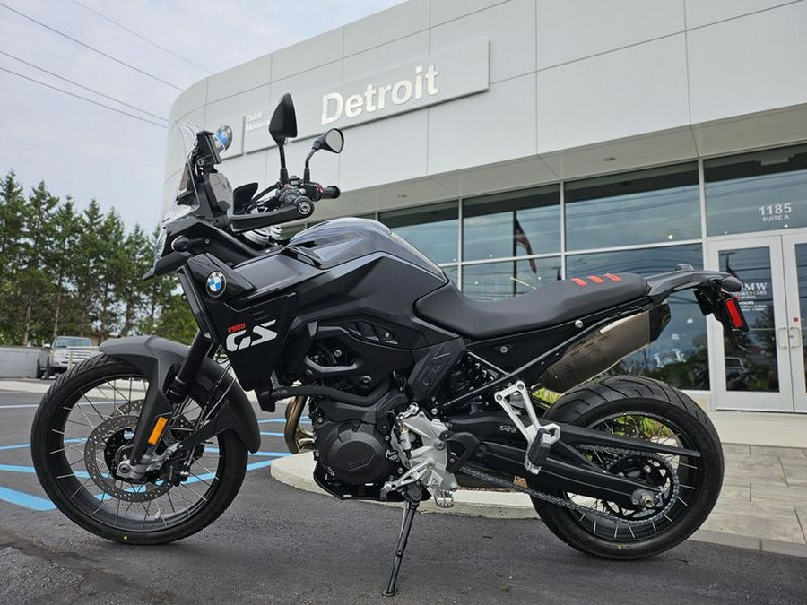 New 2025 BMW F900GS LOW