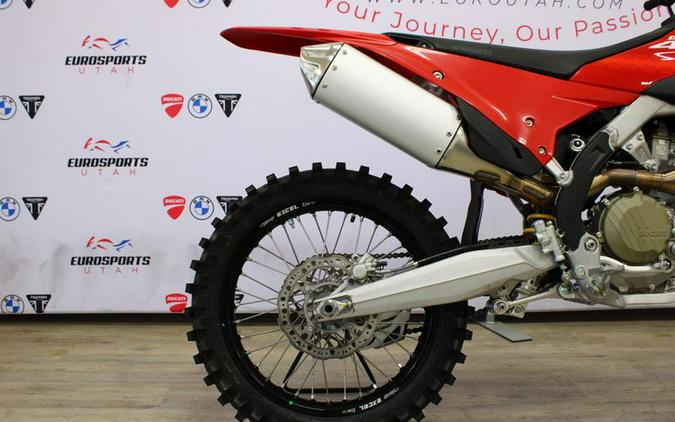 New 2026 Ducati DESMO 450 MX