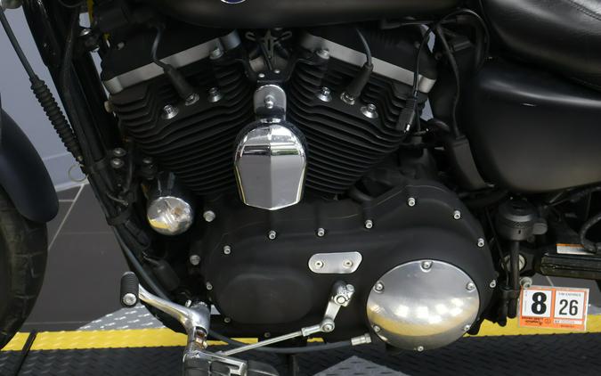 2012 Harley-Davidson® 1200 Custom XL1200C