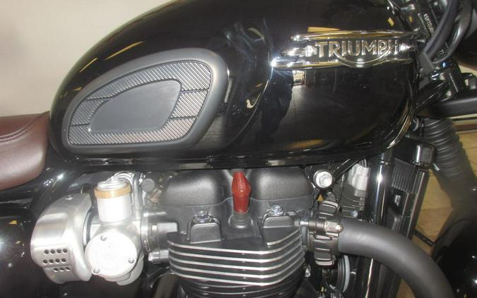 2026 Triumph Bonneville T120 Black Jet black