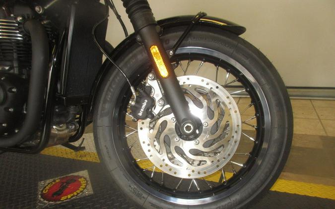2026 Triumph Bonneville T120 Black Jet black