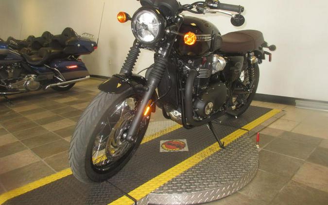 2026 Triumph Bonneville T120 Black Jet black