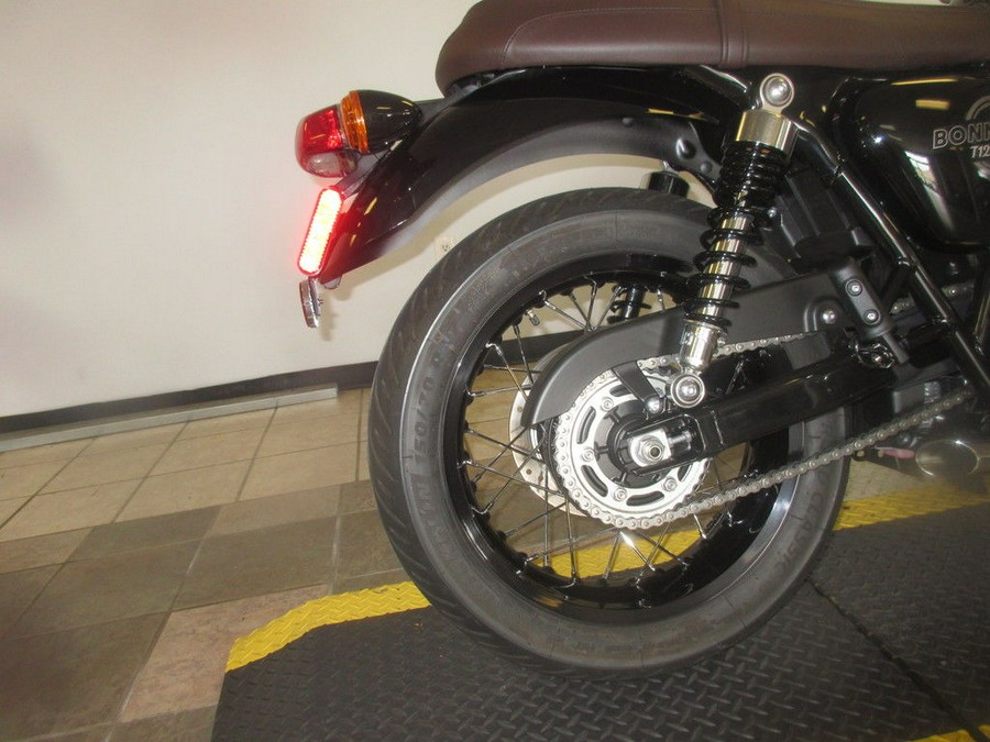 2026 Triumph Bonneville T120 Black Jet black