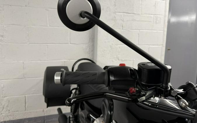 2026 Triumph Bonneville T120 Black