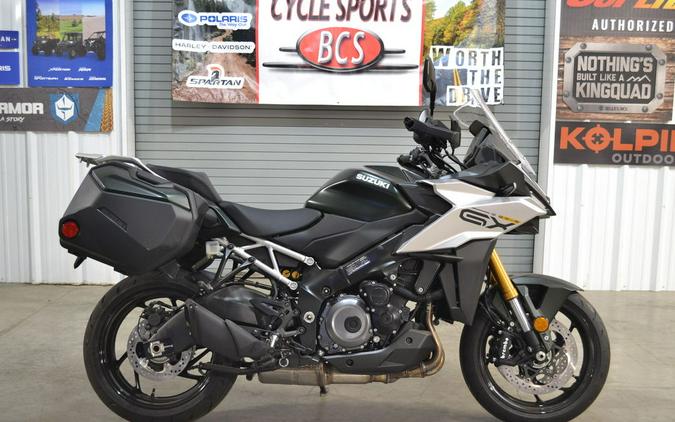 2024 Suzuki GSX-S 1000GX+