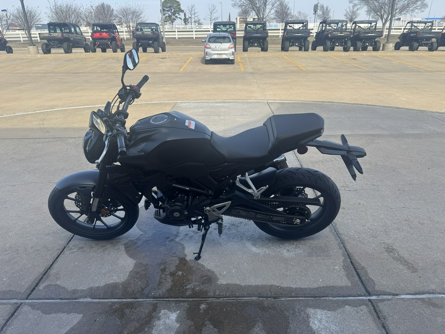 2025 Honda CB300R ABS