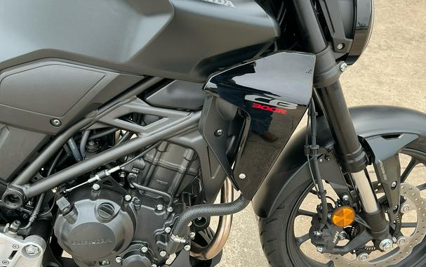 2025 Honda CB300R ABS