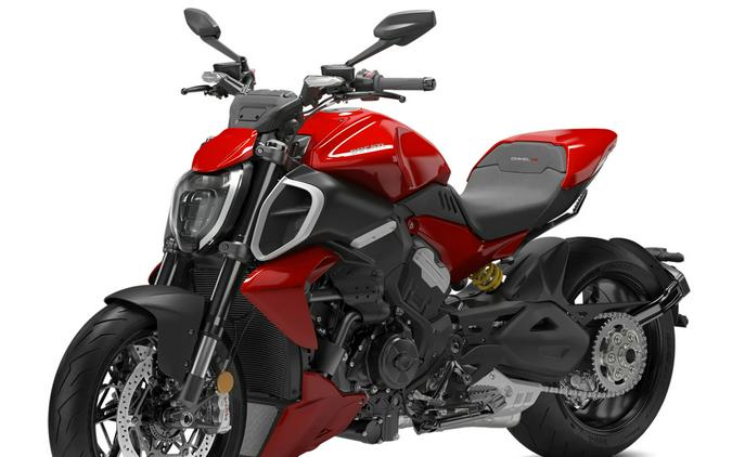 2025 Ducati Diavel V4