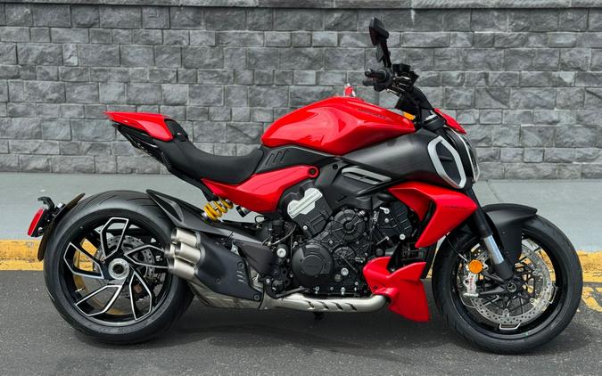 2025 Ducati Diavel V4