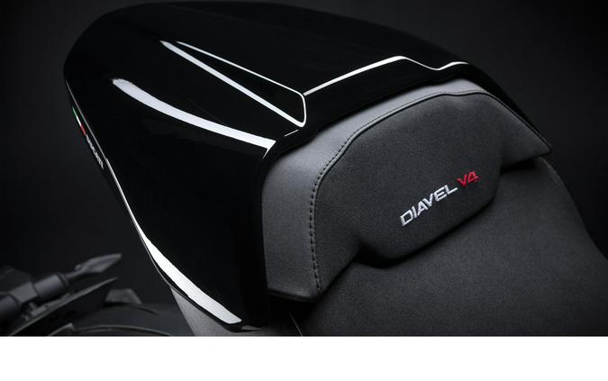 2025 Ducati Diavel V4