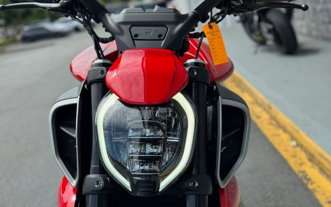2025 Ducati Diavel V4
