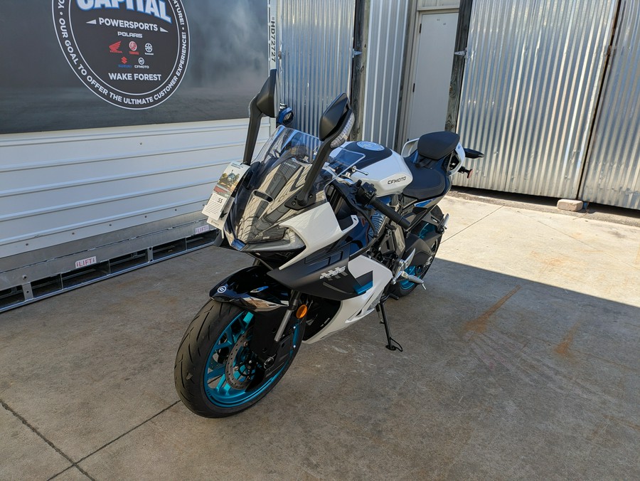 2025 CFMOTO 675SS