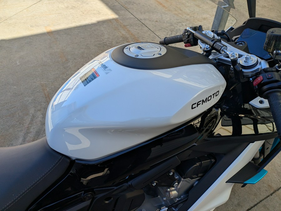 2025 CFMOTO 675SS