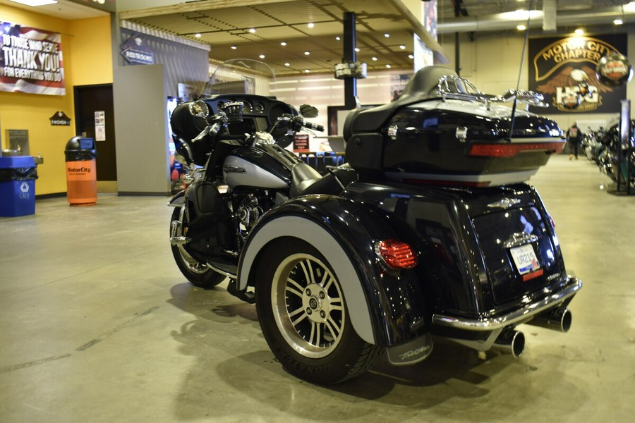 2020 Harley-Davidson Tri Glide Ultra FLHTCUTG