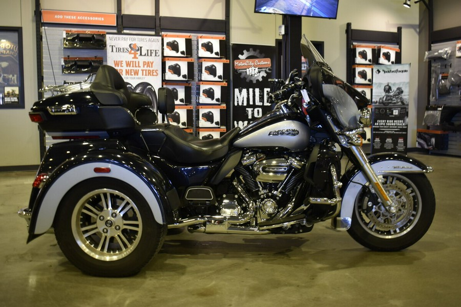2020 Harley-Davidson Tri Glide Ultra FLHTCUTG