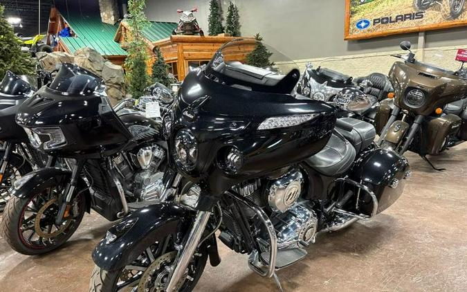 2018 Indian Motorcycle® Chieftain® Limited ABS Thunder Black