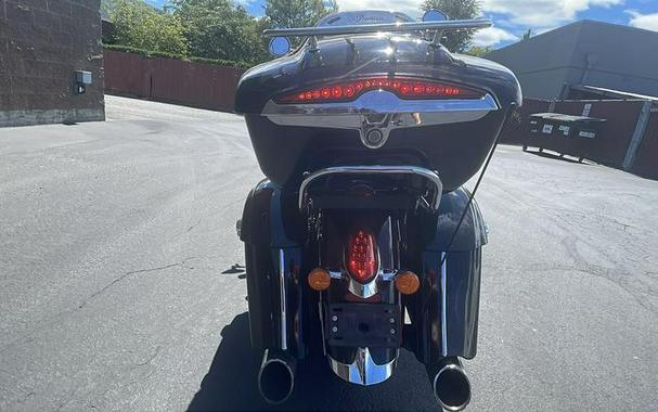 2016 Indian Motorcycle® Roadmaster® Thunder Black