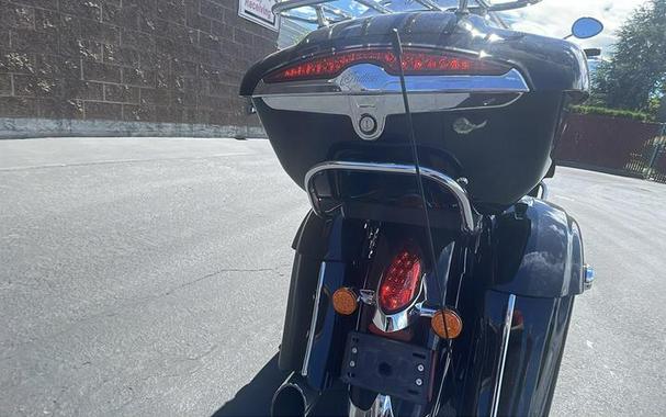 2016 Indian Motorcycle® Roadmaster® Thunder Black