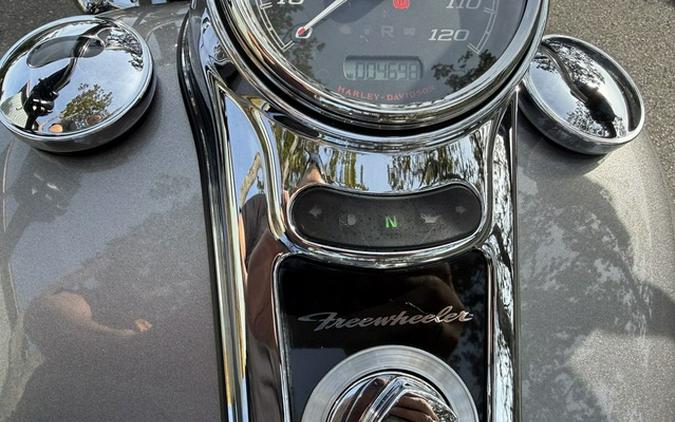 2017 Harley-Davidson FLRT - Freewheeler FLHTCUTG - Tri Glide Ultra
