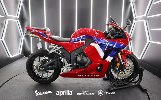 2021 Honda CBR600RR First Look Preview