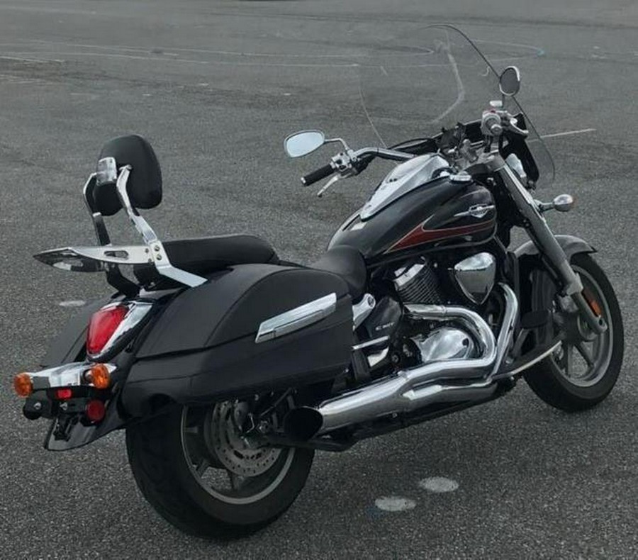2017 Suzuki Boulevard C90T Glass Sparkle Black