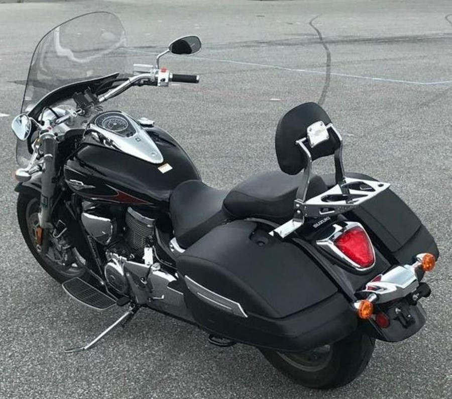 2017 Suzuki Boulevard C90T Glass Sparkle Black
