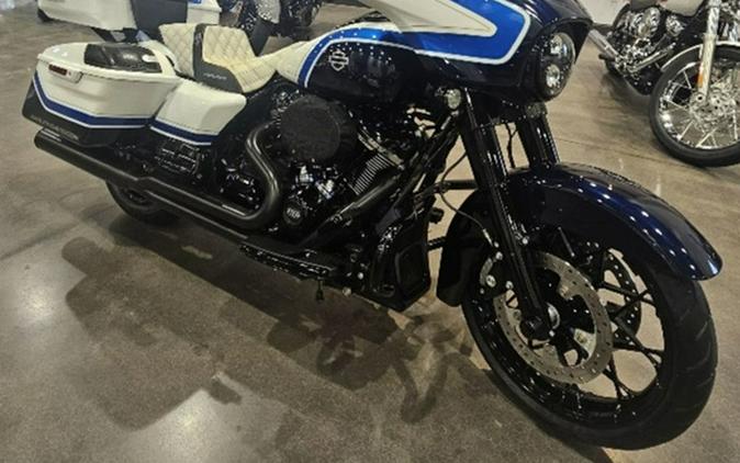2021 Harley-Davidson Street Glide FLHXS - Special