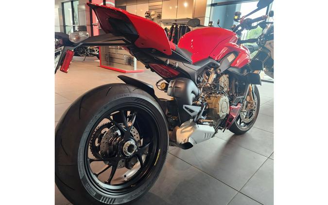 2023 Ducati Streetfighter V4 S