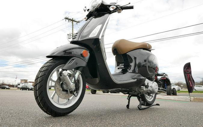 2023 Vespa Primavera 50