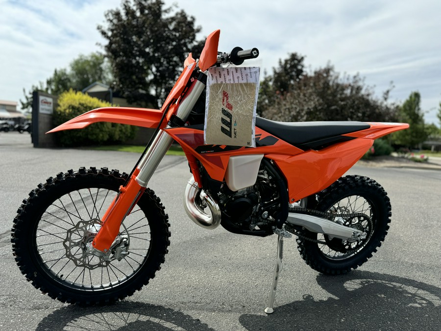 2025 KTM 250 XC