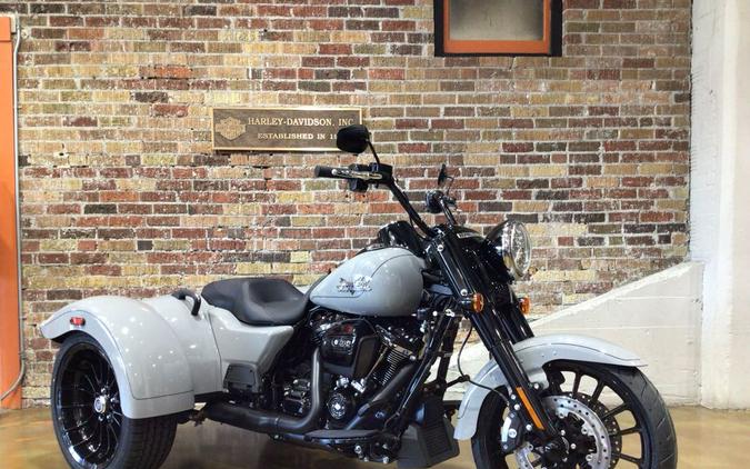 2024 HARLEY-DAVIDSON FREEWHEELER FLRT